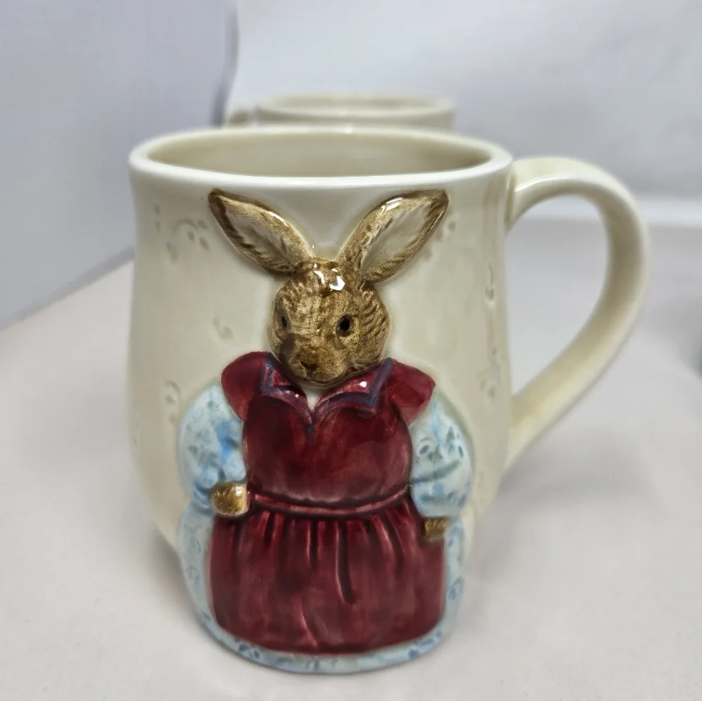 Vintage Otagirl Mrs Rabbit Ceramics 2 Tea Cups-Sugar Holder & Spoon Edith Coll.